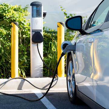 Contrôle technique véhicule électrique ou hybride à Vailhauquès Contrôle technique véhicule électrique ou hybride à Vailhauquès